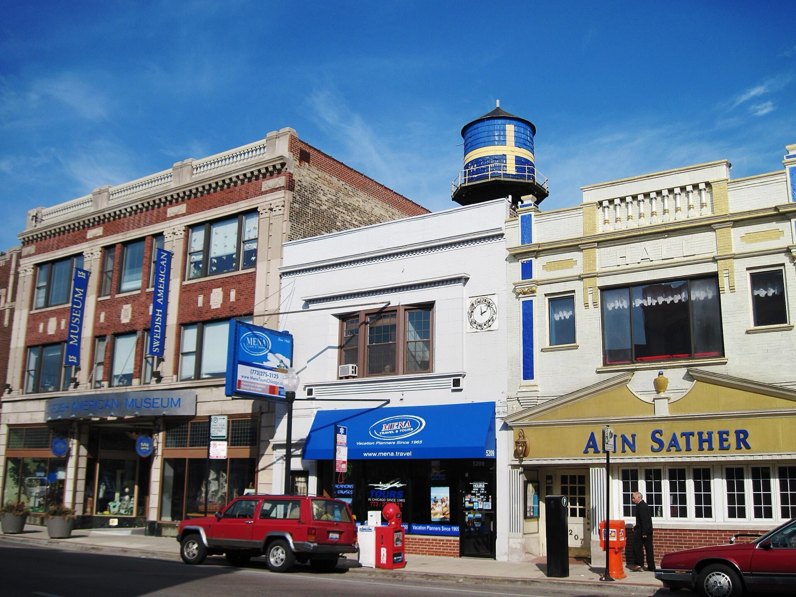 The Swedish American Museum and neighboring storefronts on Clark Street in Andersonville